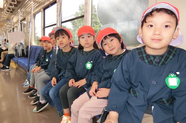 電車の中