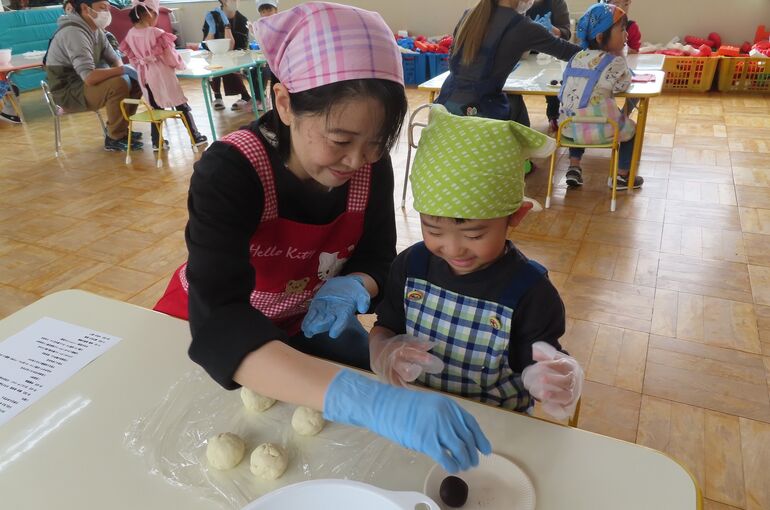 くお　あんこまんまる
